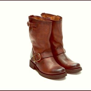 COPY - Frye Veronica Short Boot